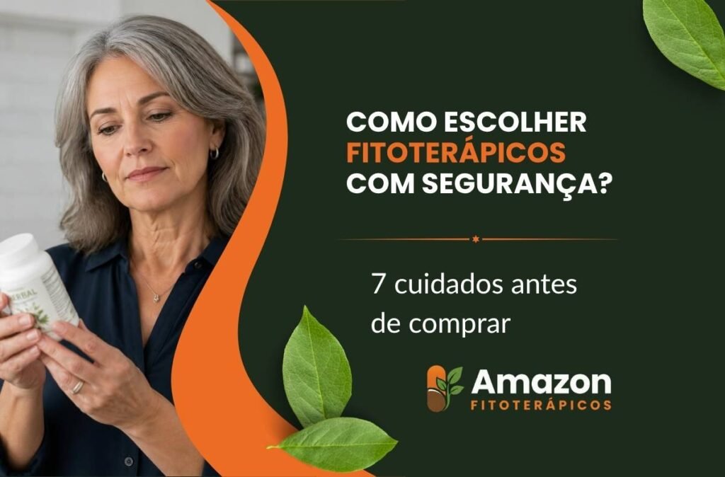 Mulher madura lendo o rótulo de um suplemento fitoterápico