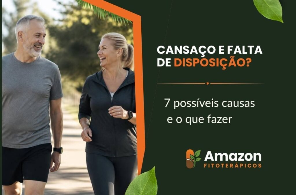 Casal maduro caminhando ao ar livre, sem cansaço e falta de disposição, só bem-estar